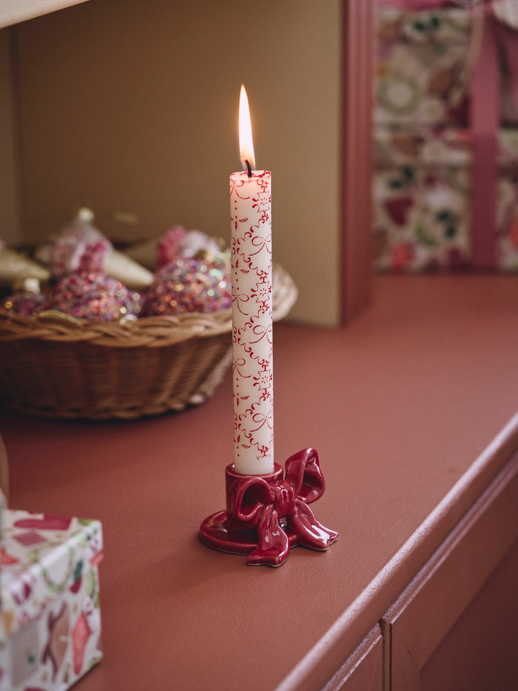 Candle holder bow