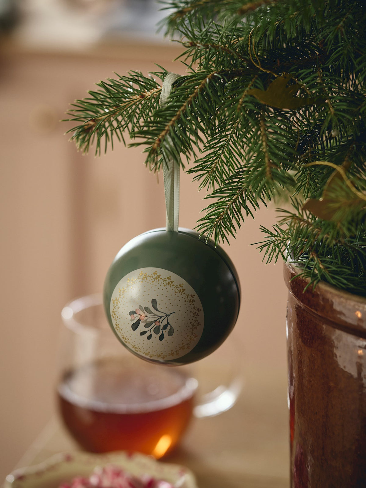 Christmas bauble with white tea