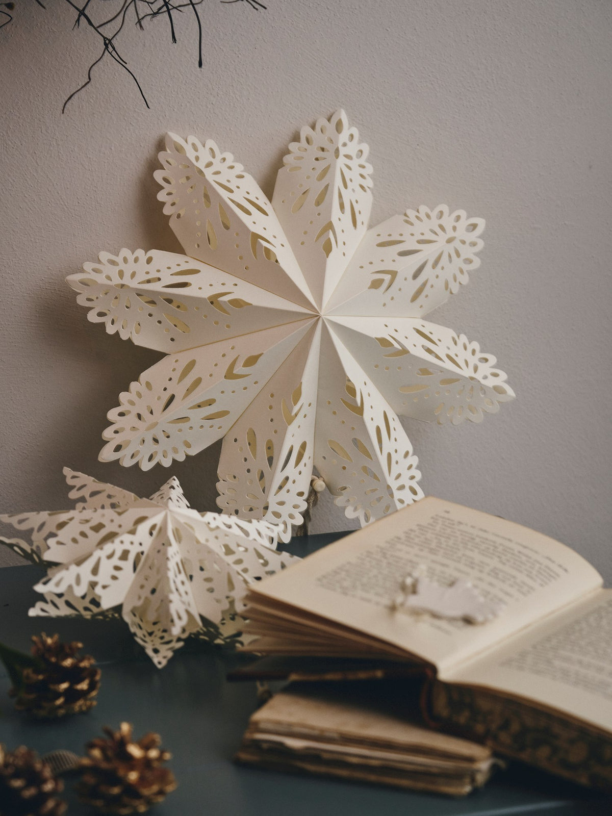 Hanging paper star