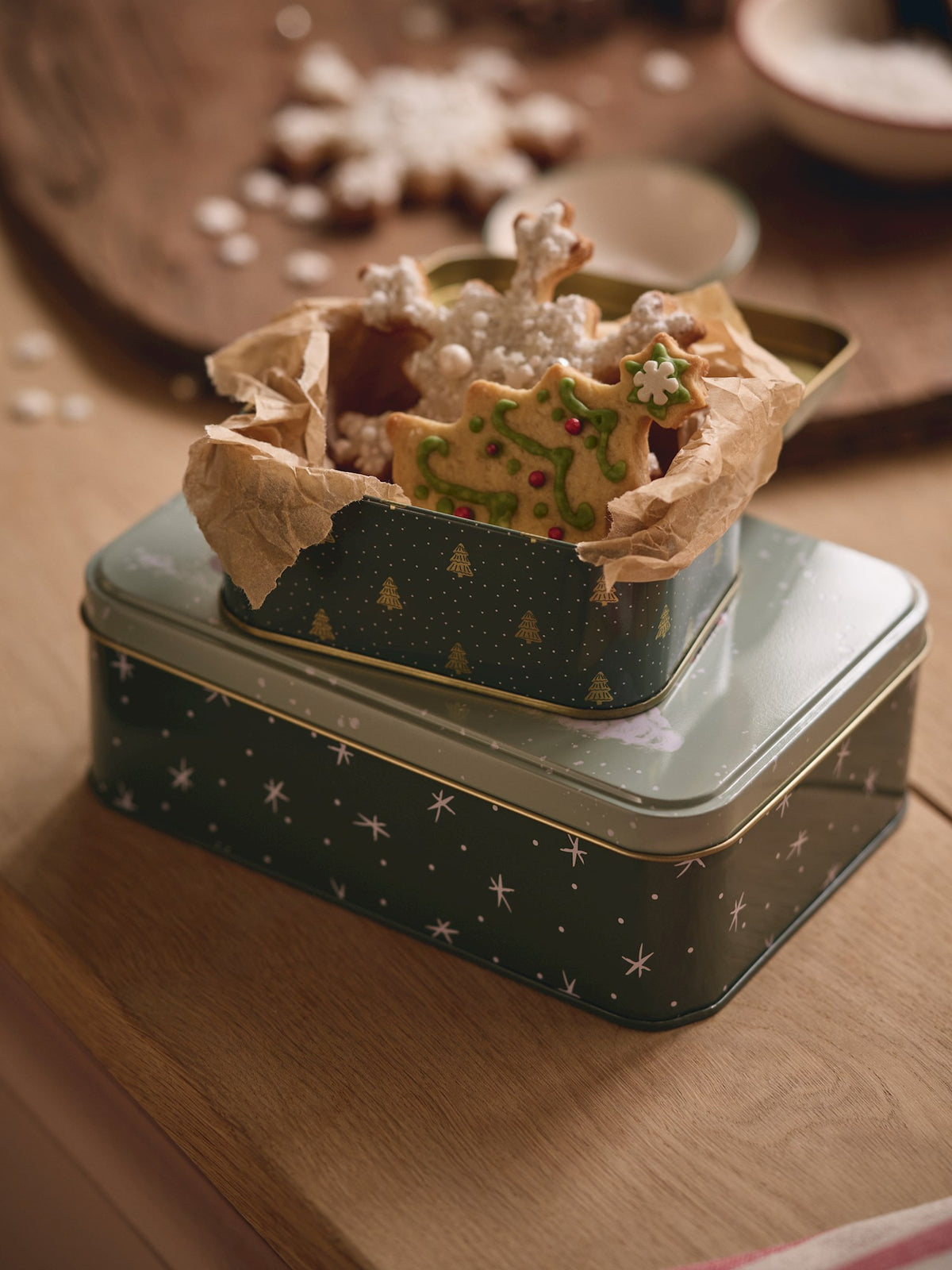 Storage tin