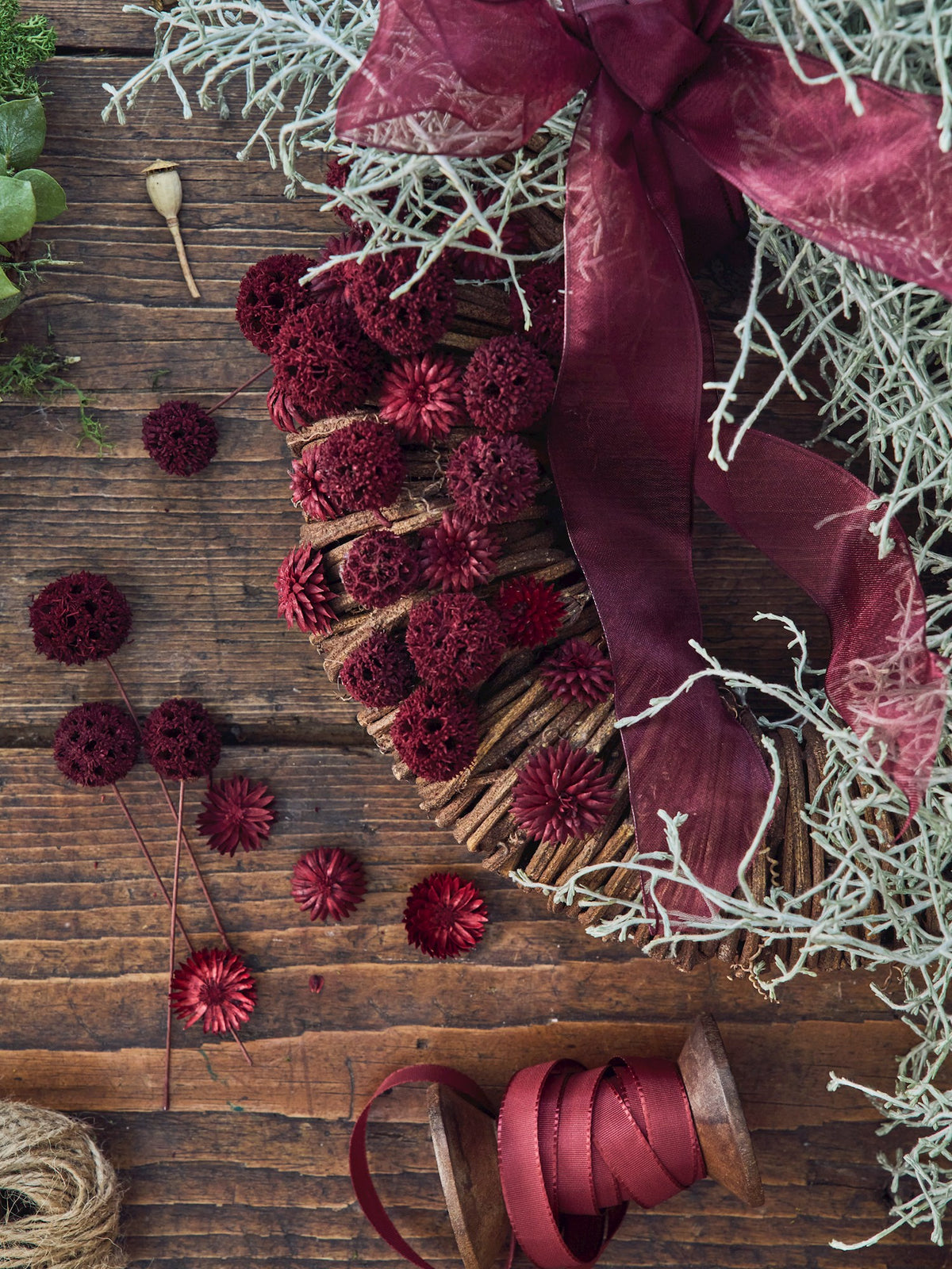 Decorative dried flowers