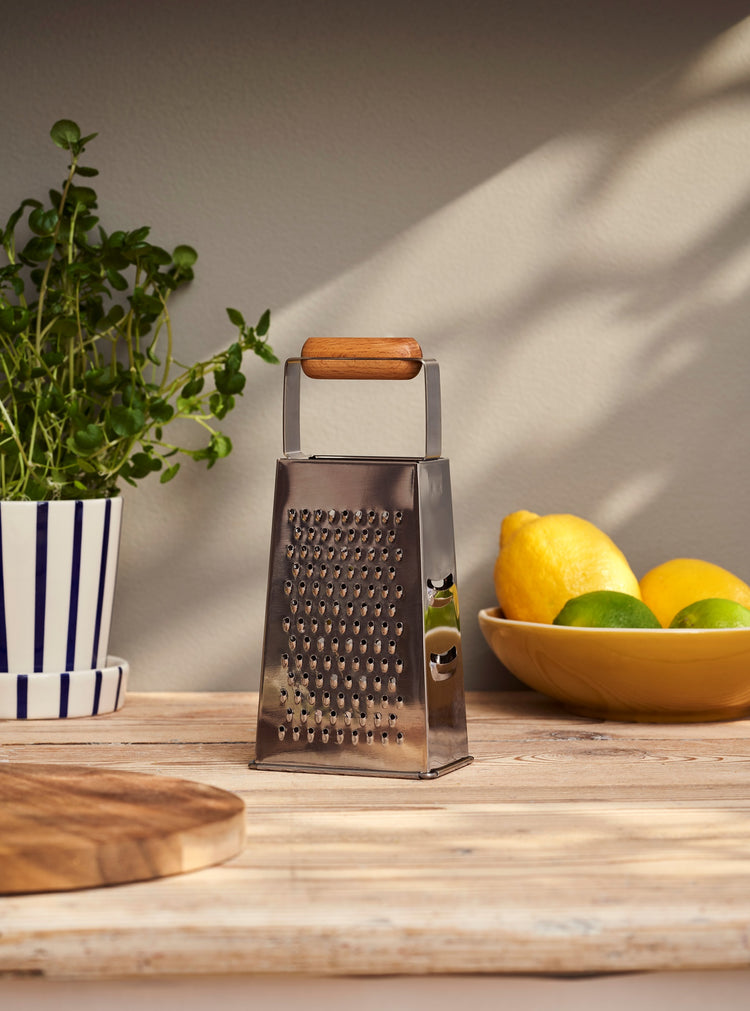 Grater