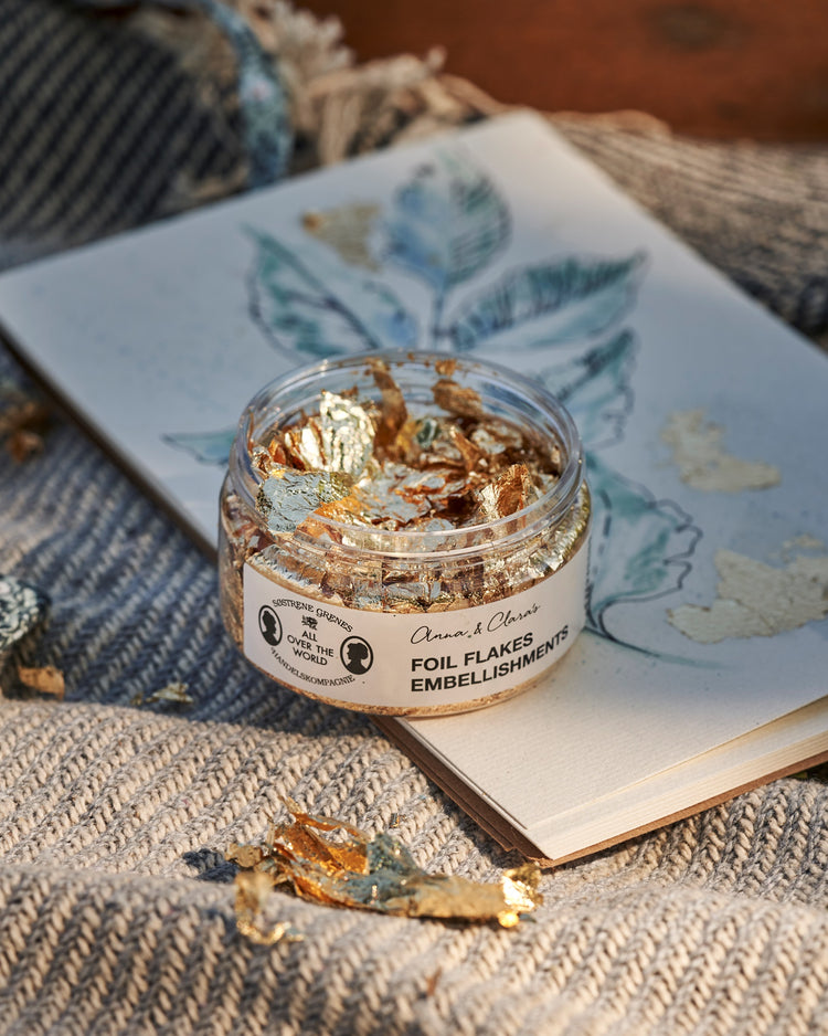 Foil flakes