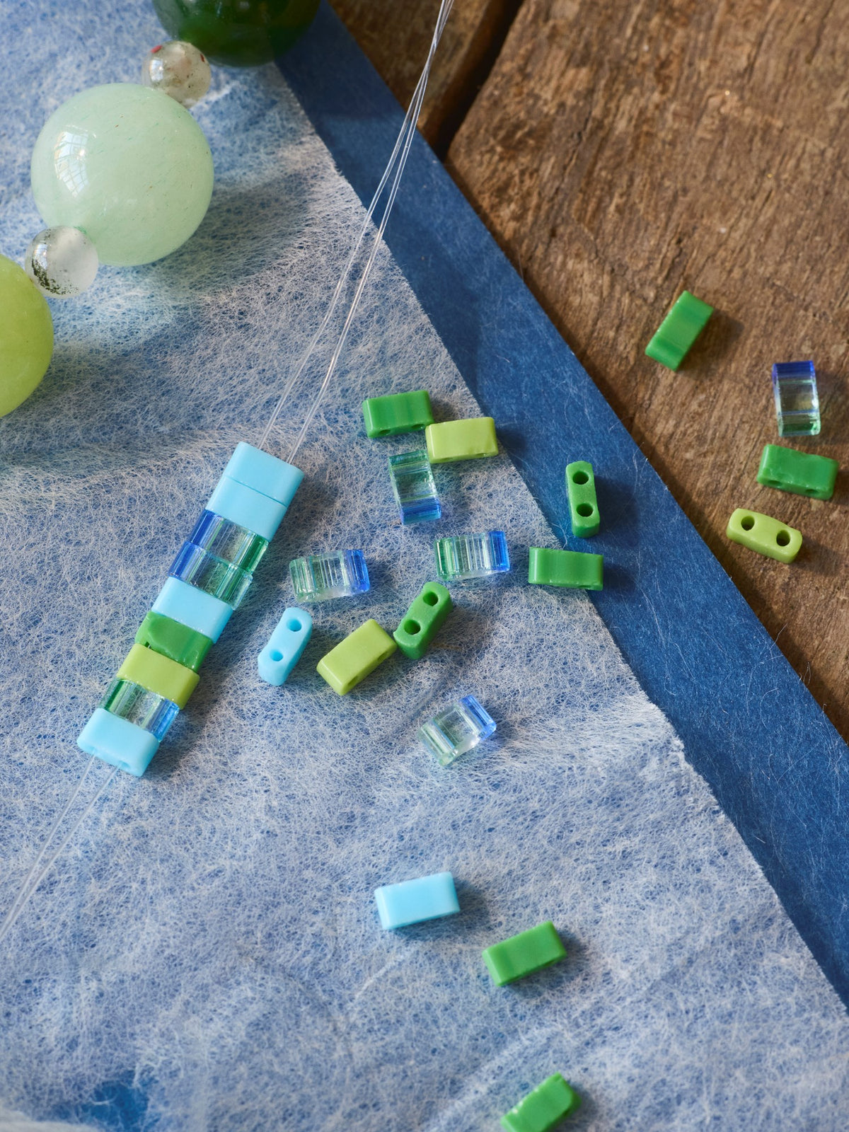 Tile beads