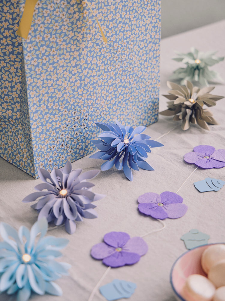 LED flower garland
