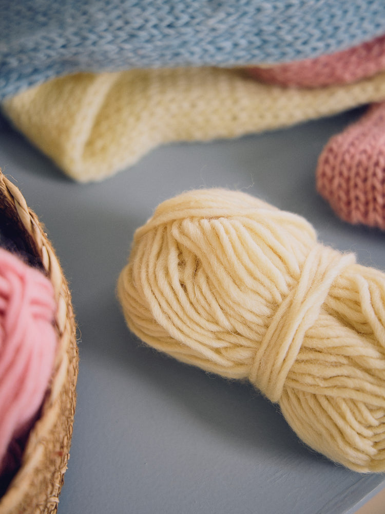 Wool yarn