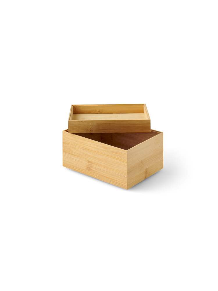 Storage box with lid