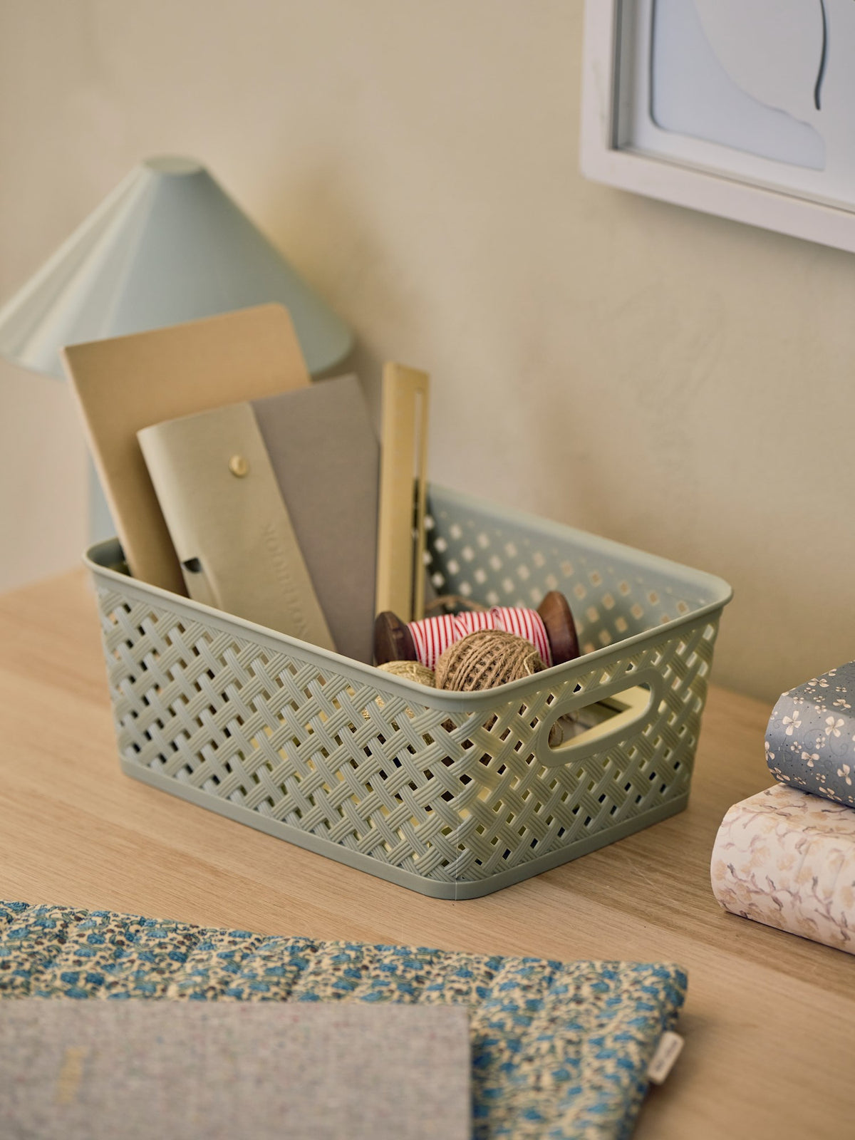 Storage box with lid - Olive Green