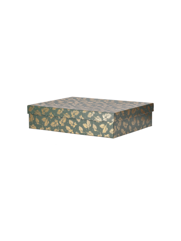 Box with dividers