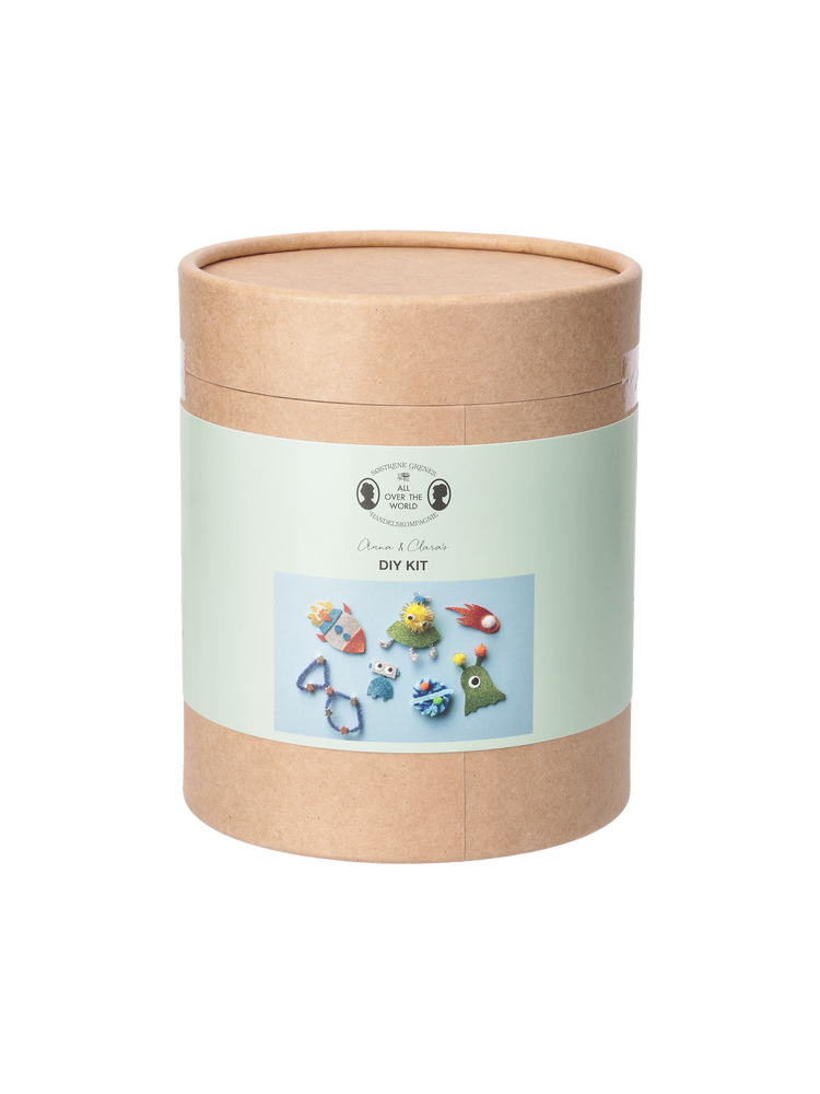 DIY bucket craft kit