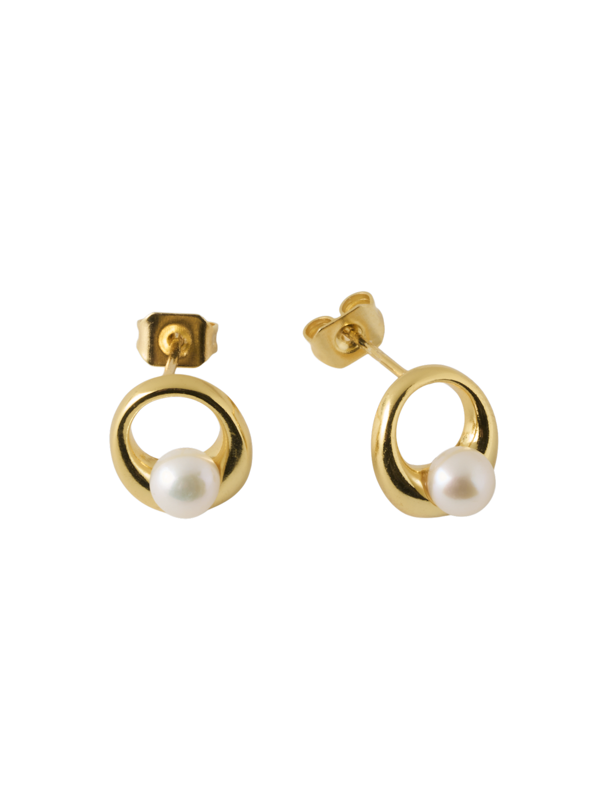 Earrings with freshwater pearls