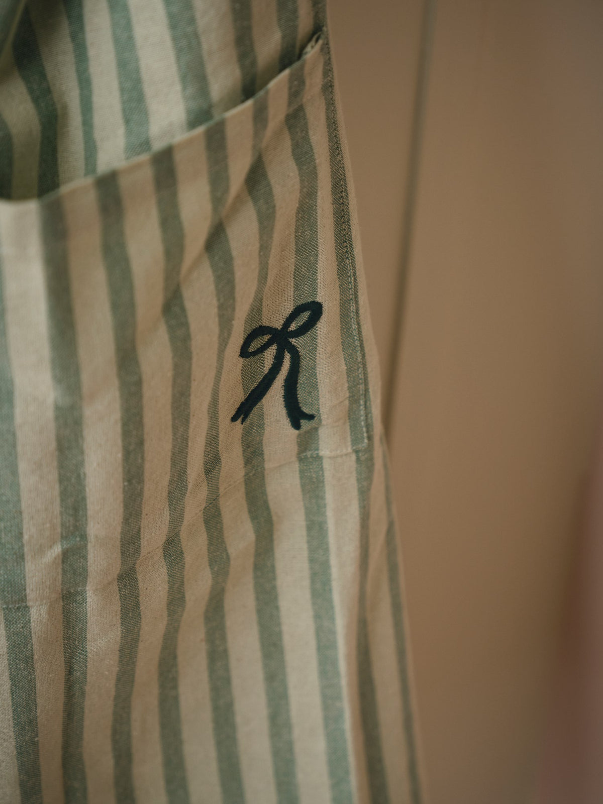 Apron