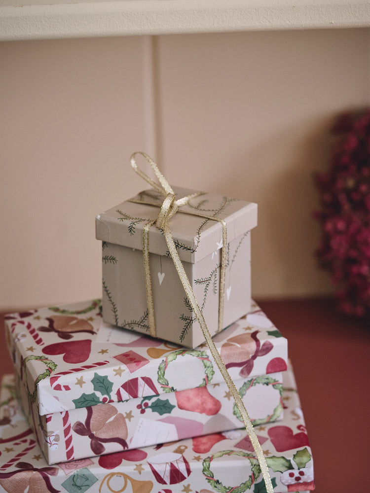 Storage box