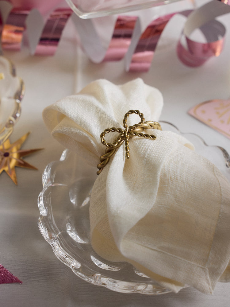 Napkin ring bow